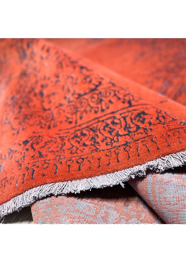 Exquisite Hand-Knotted Persian Rug in Beautiful Red - 100% Natural Wool &amp; Silk - In Stock!